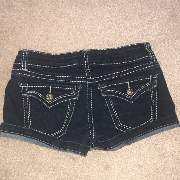 Bootlegger Jean Shorts - Picture 2 of 2